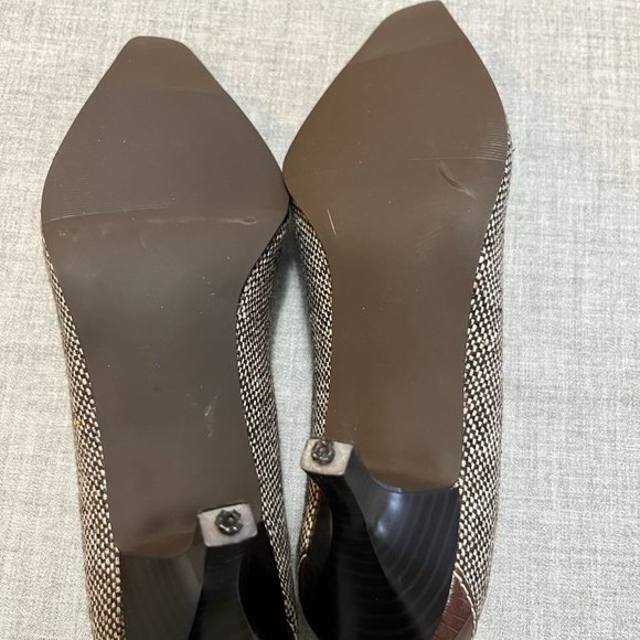 NWOT NYgard Brown Tweed with Small Buckle & Croc pattern Heel Sz 6.5 - Picture 5 of 5